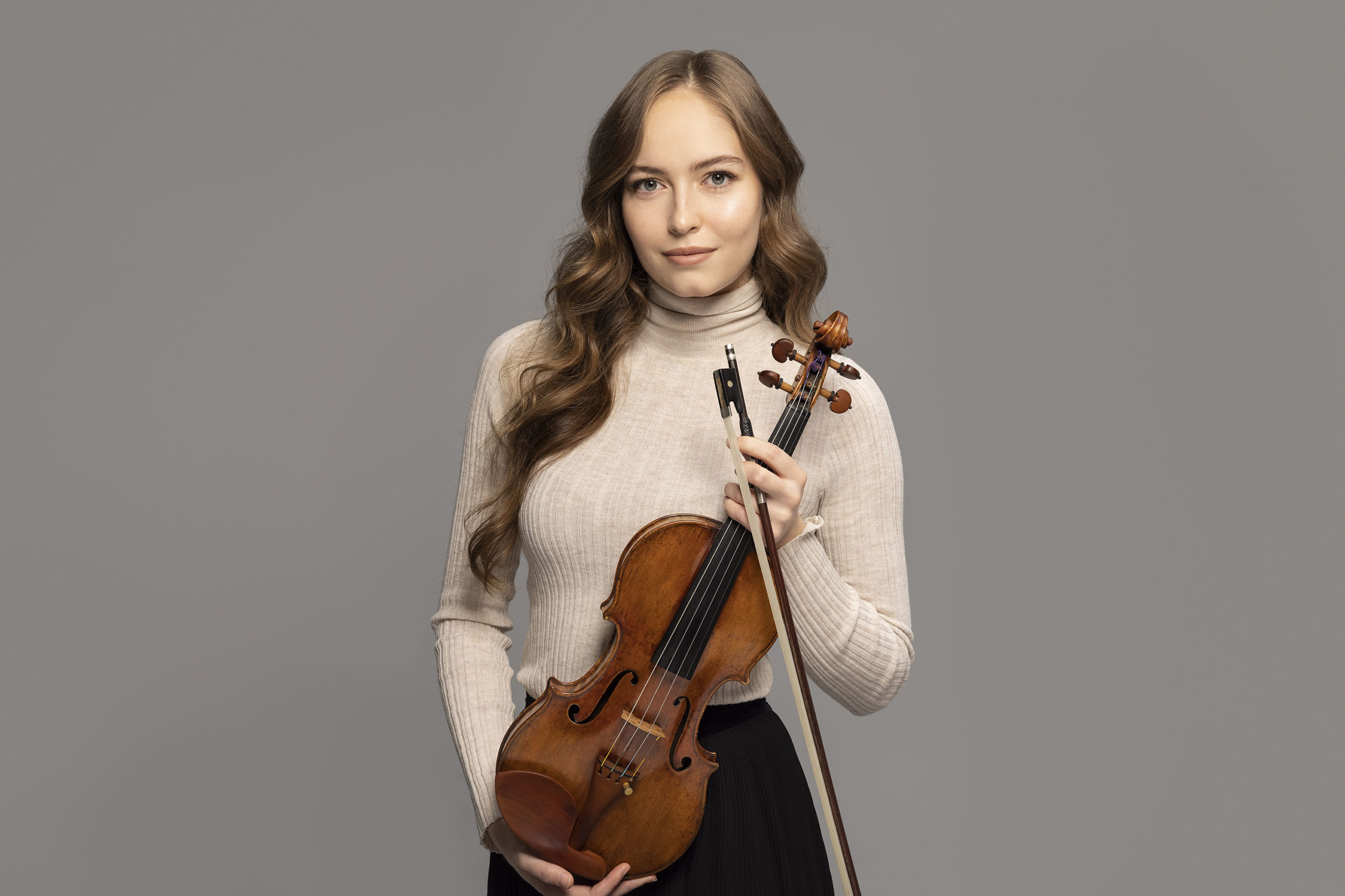 Geneva Lewis, violin